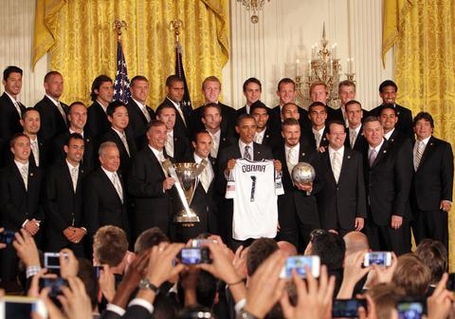 La_galaxy_with_president_obama_medium